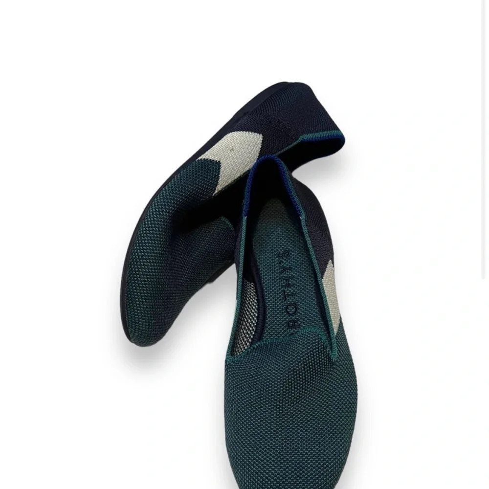 Rothys RETIRED Colorblock Spruce Loafers Prep Green Chevron Size 6